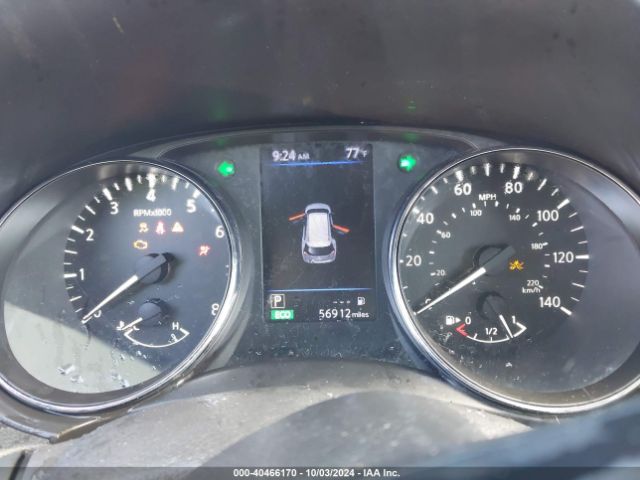 5N1AT2MT3JC826641 Nissan ROGUE SV