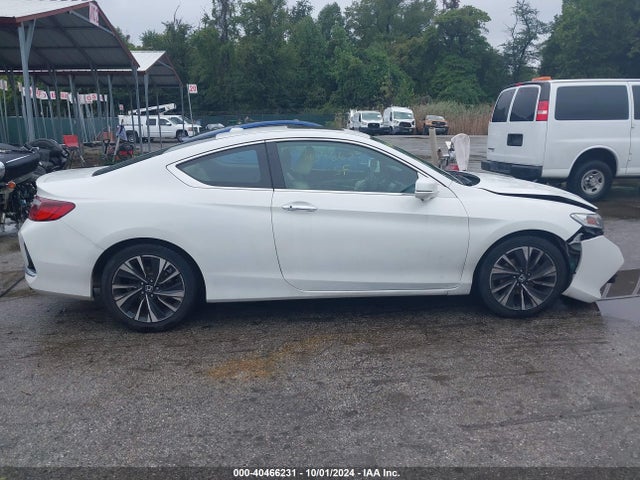 Honda ACCORD EX 2017 1HGCT1B70HA002794 Image 14