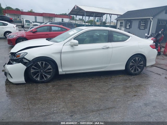 Honda ACCORD EX 2017 1HGCT1B70HA002794 Image 15