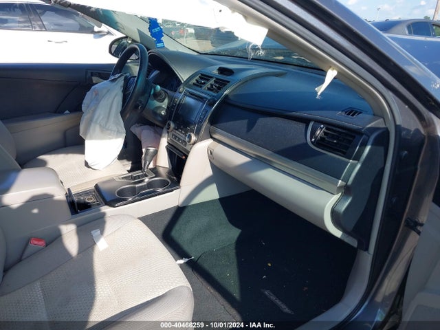 4T1BF1FK1EU356569 Toyota CAMRY LE