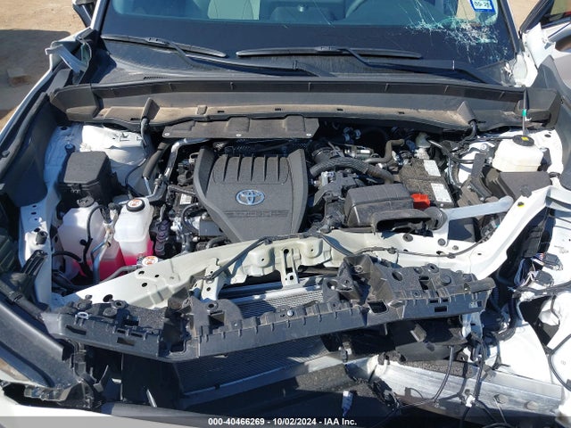 Toyota Grand Highlander Limited 2024 5TDAAAA50RS015190 Image 10