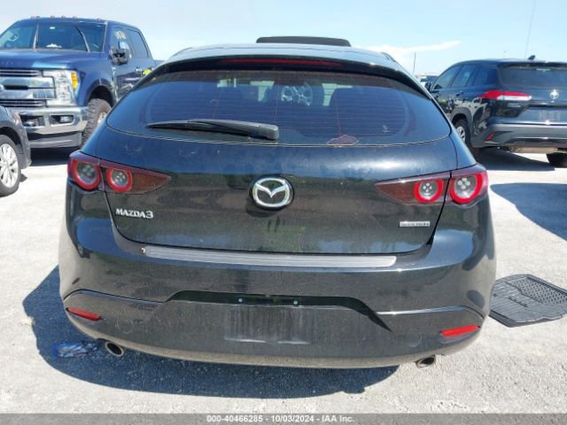 JM1BPAKL6M1402901 Mazda Mazda3 Select