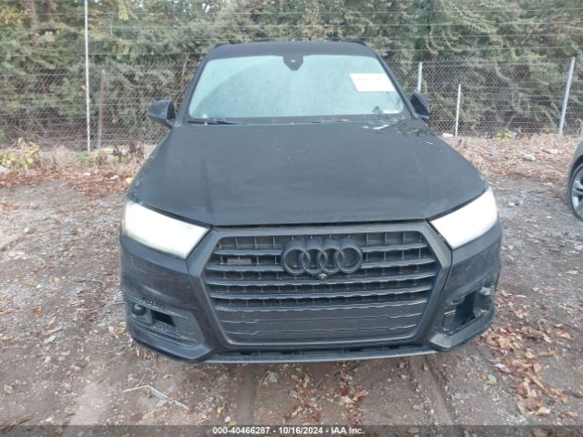 WA1VAAF71HD054158 Audi Q7 3.0t Premium