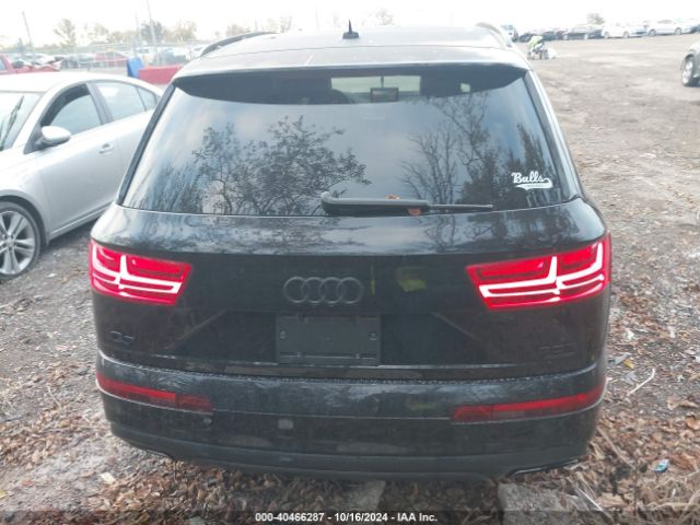 WA1VAAF71HD054158 Audi Q7 3.0t Premium
