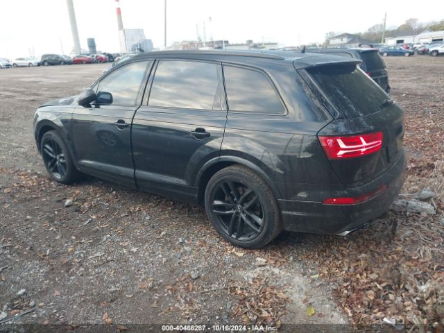 WA1VAAF71HD054158 Audi Q7 3.0t Premium