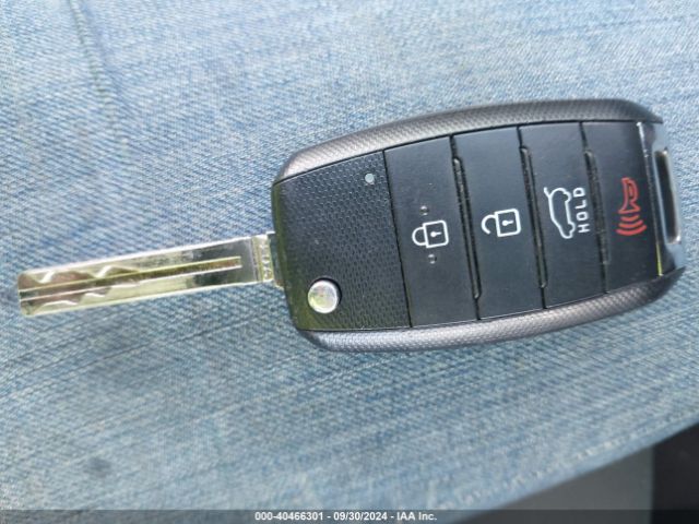 KNDJN2A21H7886527 KIA Soul