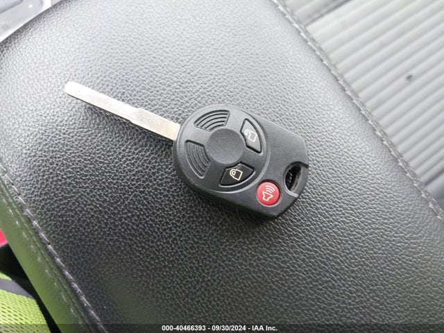 Ford ESCAPE SE 2018 1FMCU9GDXJUA82968 Image 11