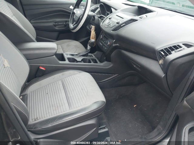 Ford ESCAPE SE 2018 1FMCU9GDXJUA82968 Image 5