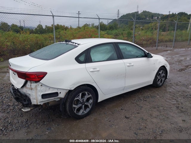 KIA Forte Lxs 2019 3KPF24AD6KE132381 Image 4
