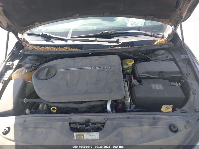 1C3CCCEGXFN711846 Chrysler 200 C