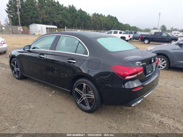 WDD3G4FB0LW038991 Mercedes-Benz A 220 4matic