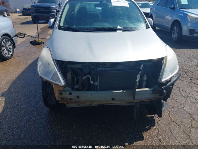 3N1CN7AP8EL834419 Nissan Versa 1.6 Sv