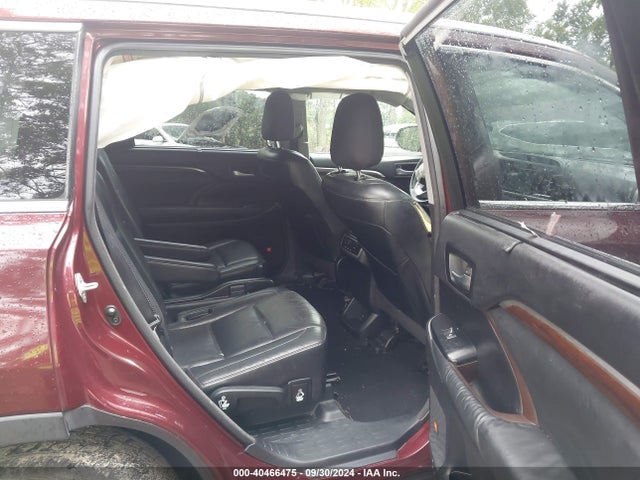 5TDDKRFHXFS082578 Toyota Highlander Limited V6