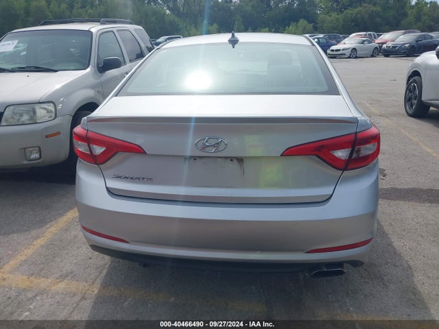 Hyundai Sonata 2017 5NPE24AF5HH444127 Image 16