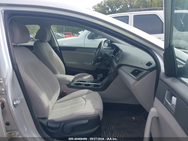 Hyundai Sonata 2017 5NPE24AF5HH444127 Image 5