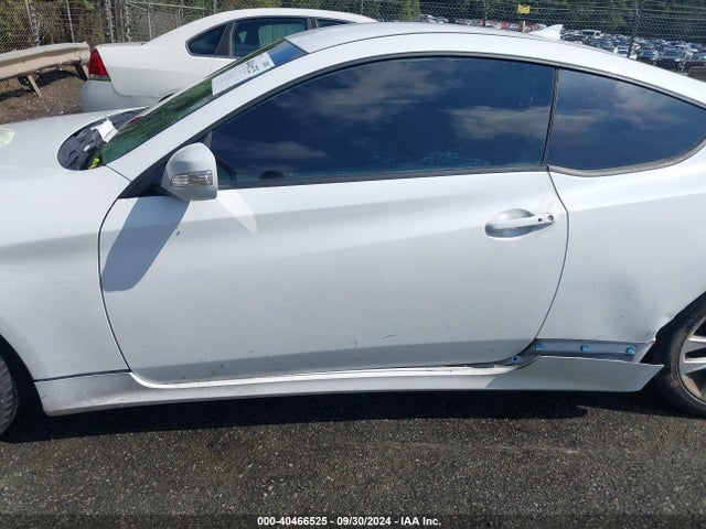 Hyundai Genesis 3.8 Base 2015 KMHHT6KJ8FU128051 Image 14