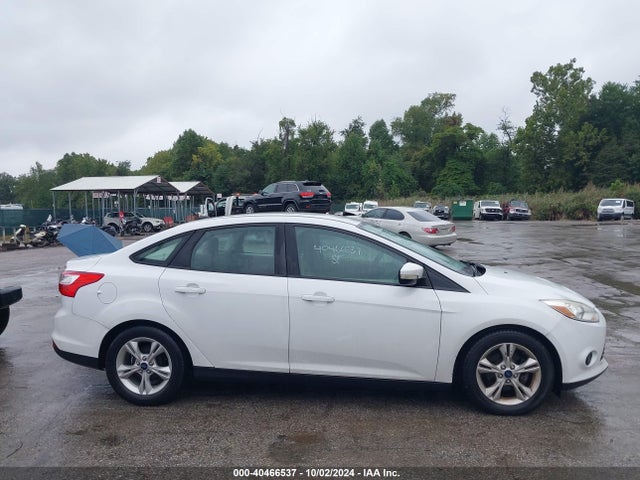 Ford FOCUS SE 2014 1FADP3F20EL427021 Image 13