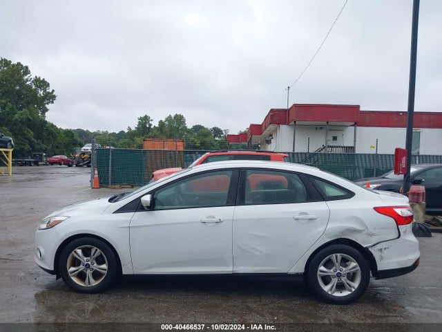 Ford FOCUS SE 2014 1FADP3F20EL427021 Image 14