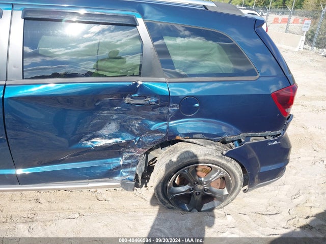 3C4PDDGG2FT675759 Dodge Journey Crossroad