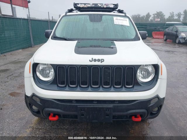 ZACCJBCB8HPG38537 Jeep Renegade Trailhawk 4x4