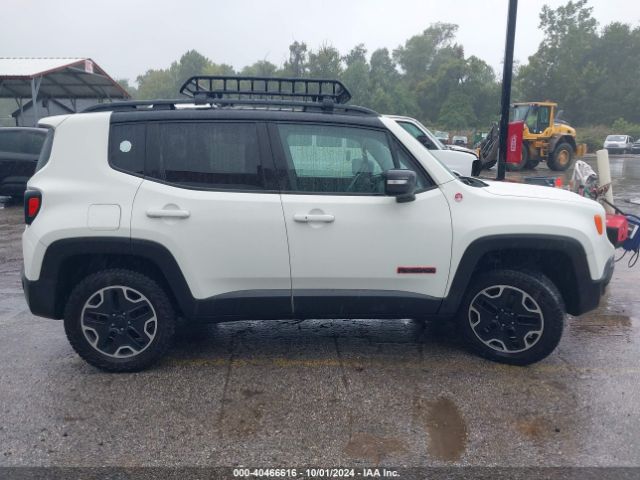 ZACCJBCB8HPG38537 Jeep Renegade Trailhawk 4x4