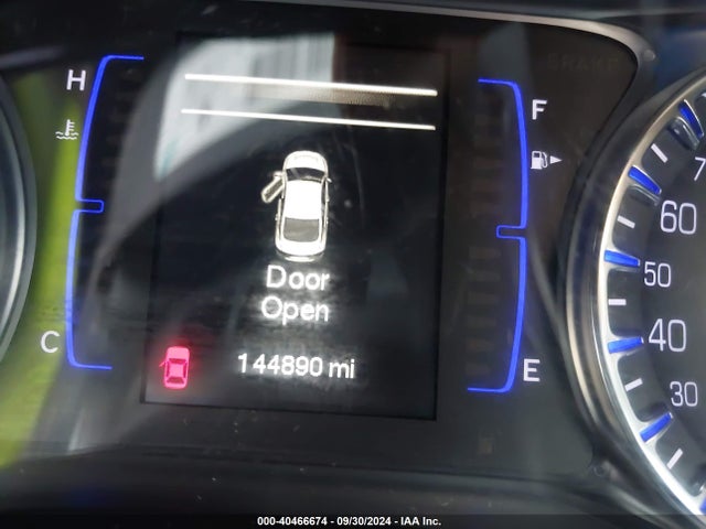 1C3CCCABXFN612664 Chrysler 200 Limited