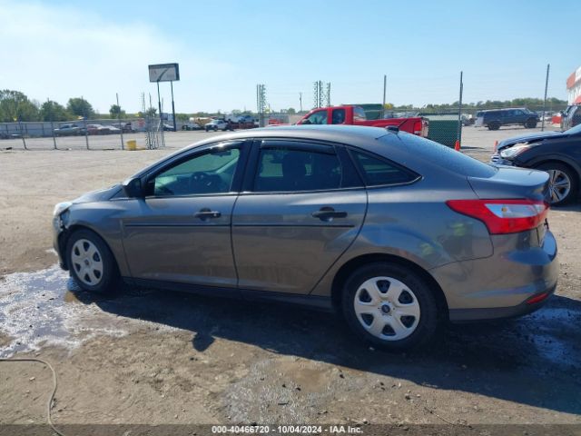 1FADP3E29EL218457 Ford FOCUS S