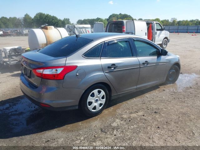 1FADP3E29EL218457 Ford FOCUS S
