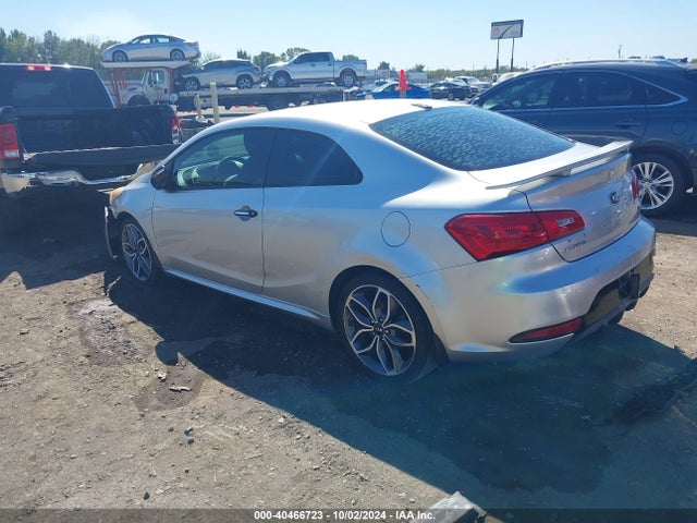 KIA Forte Koup Sx 2014 KNAFZ6A35E5252443 Image 3