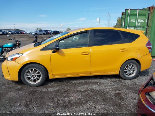 Toyota Prius V Two 2016 JTDZN3EU0GJ047233 Image 14