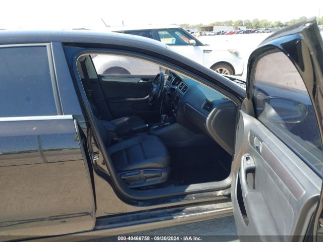 3VWLA7AJ8FM419520 Volkswagen Jetta 2.0l Tdi Se