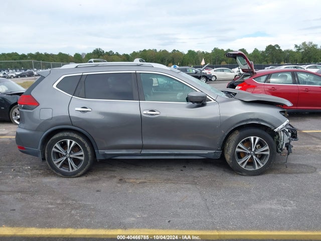 5N1AT2MT8HC791332 Nissan Rogue Sl