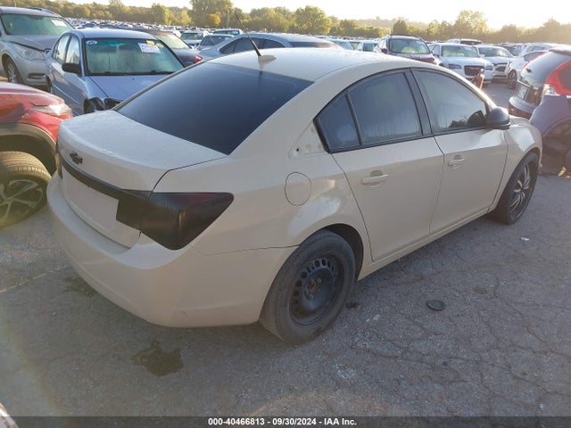 Chevrolet Cruze Ls Auto 2014 1G1PA5SH3E7141714 Image 4