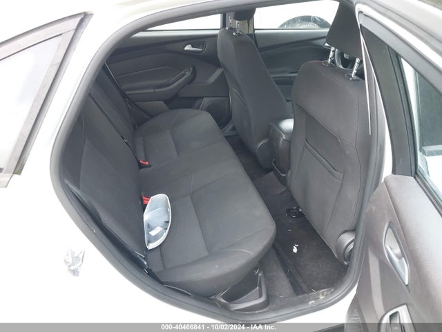 Ford FOCUS SE 2017 1FADP3F28HL269984 Image 8