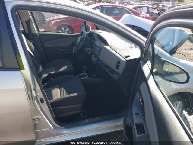 VNKKTUD32JA094316 Toyota YARIS LE