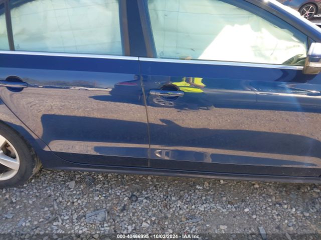 3VWLL7AJ1EM405936 Volkswagen Jetta 2.0l Tdi