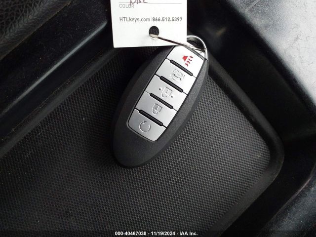 1N4AA6AP0HC372146 Nissan Maxima 3.5 S