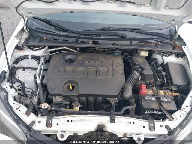 Toyota COROLLA LE 2018 2T1BURHE7JC065369 Image 10