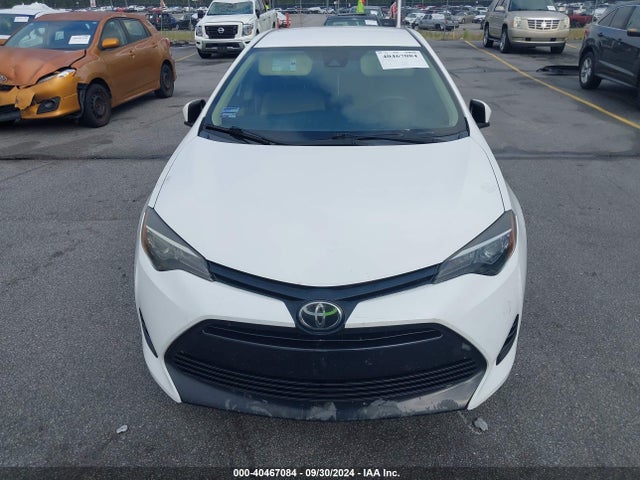 Toyota COROLLA LE 2018 2T1BURHE7JC065369 Image 12