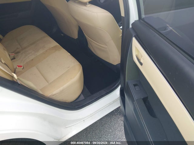 Toyota COROLLA LE 2018 2T1BURHE7JC065369 Image 8