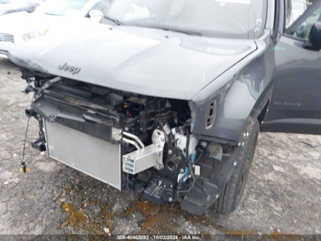ZACNJDE14NPN68634 Jeep Renegade Altitude 4x4