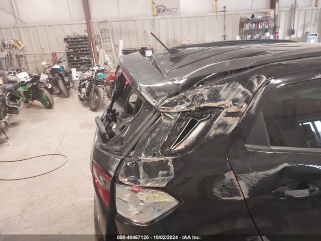 MAJ3S2GE8MC395317 Ford Ecosport Se