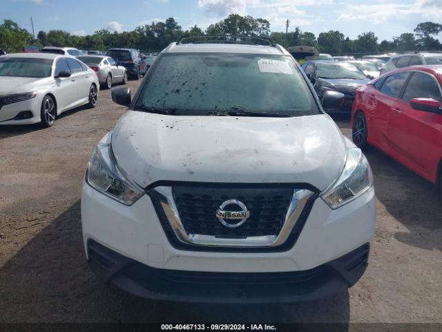 3N1CP5CU5KL564790 Nissan KICKS S