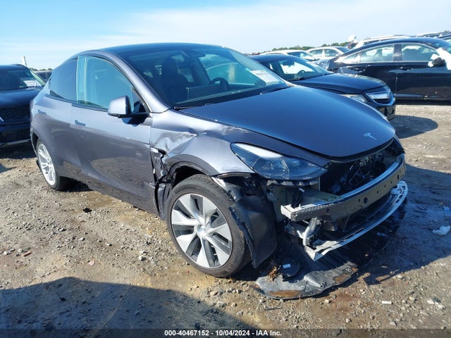 2023 TESLA MODEL Y 7SAYGDEEXPF770974 Photo 0