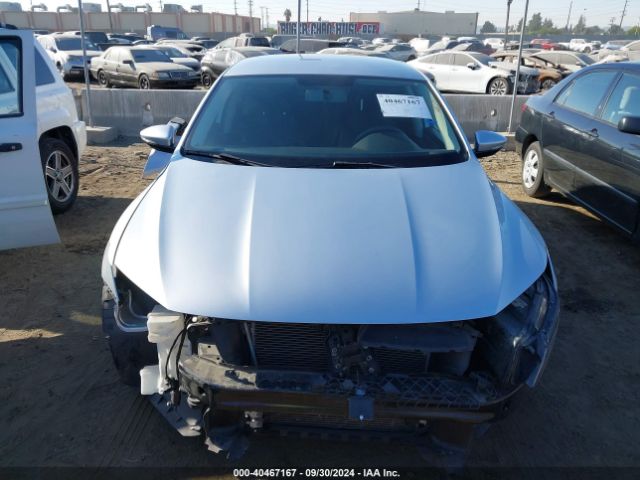 1VWAA7A3XJC032468 Volkswagen Passat 2.0t R-line/2.0t S