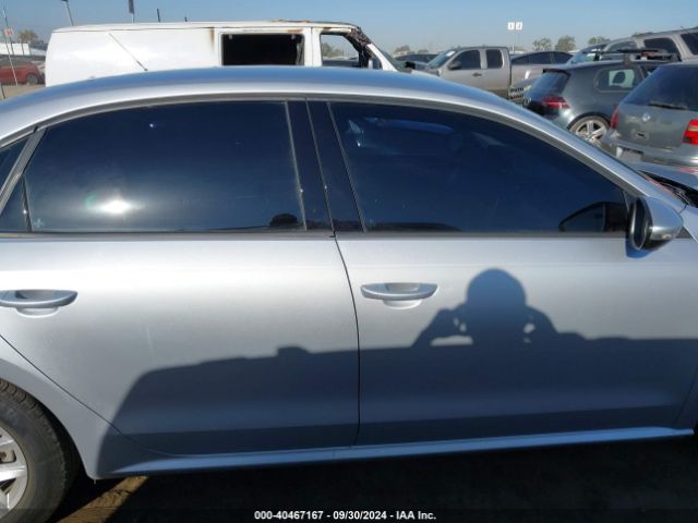 1VWAA7A3XJC032468 Volkswagen Passat 2.0t R-line/2.0t S