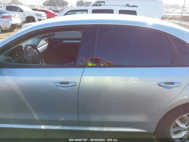 1VWAA7A3XJC032468 Volkswagen Passat 2.0t R-line/2.0t S