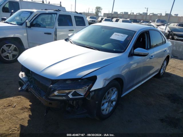 1VWAA7A3XJC032468 Volkswagen Passat 2.0t R-line/2.0t S