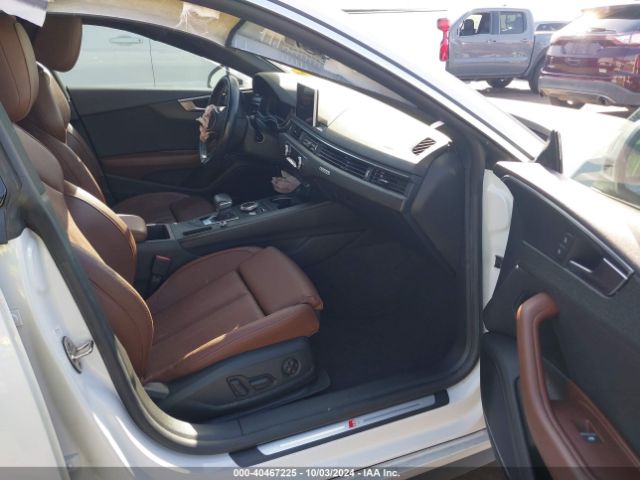 WAUENCF54JA128679 Audi A5 2.0t Premium