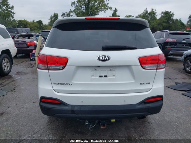 5XYPHDA55GG110894 KIA Sorento 3.3l Ex